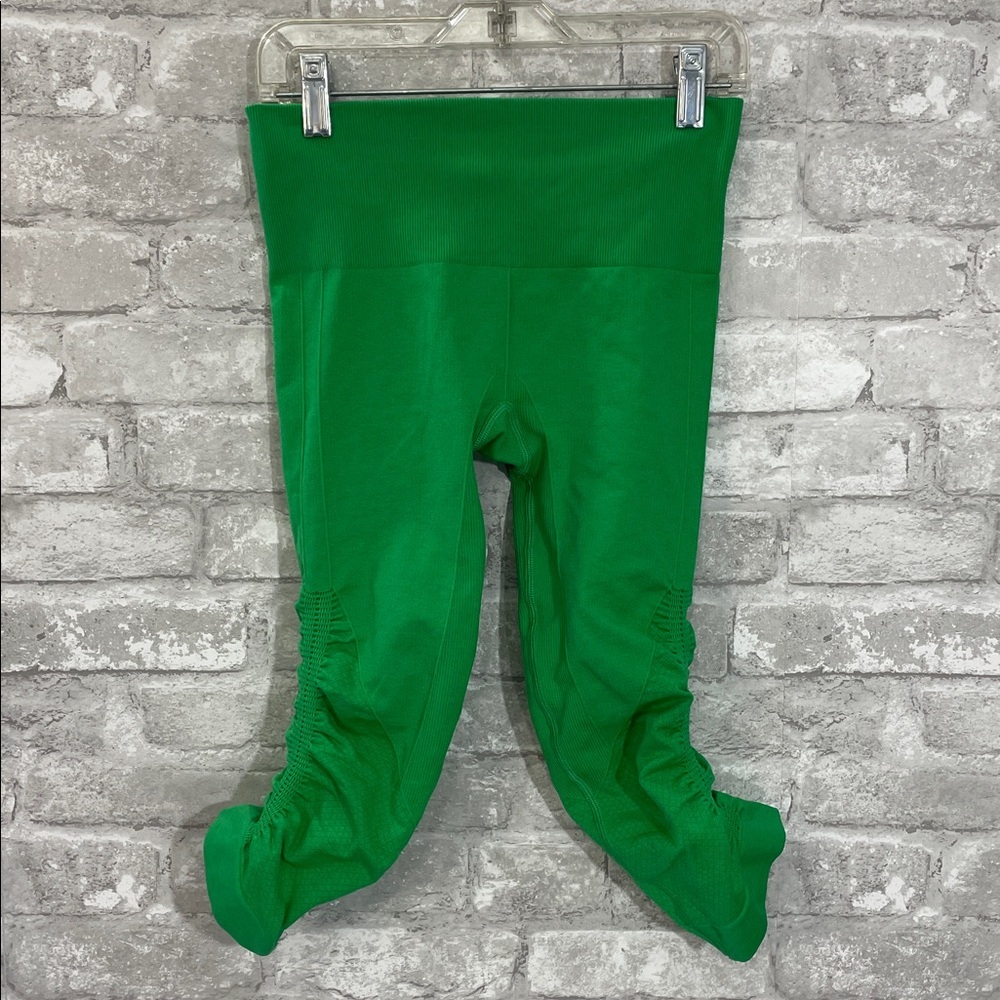 Lululemon In The Flow Crop - Heathered Green Bean